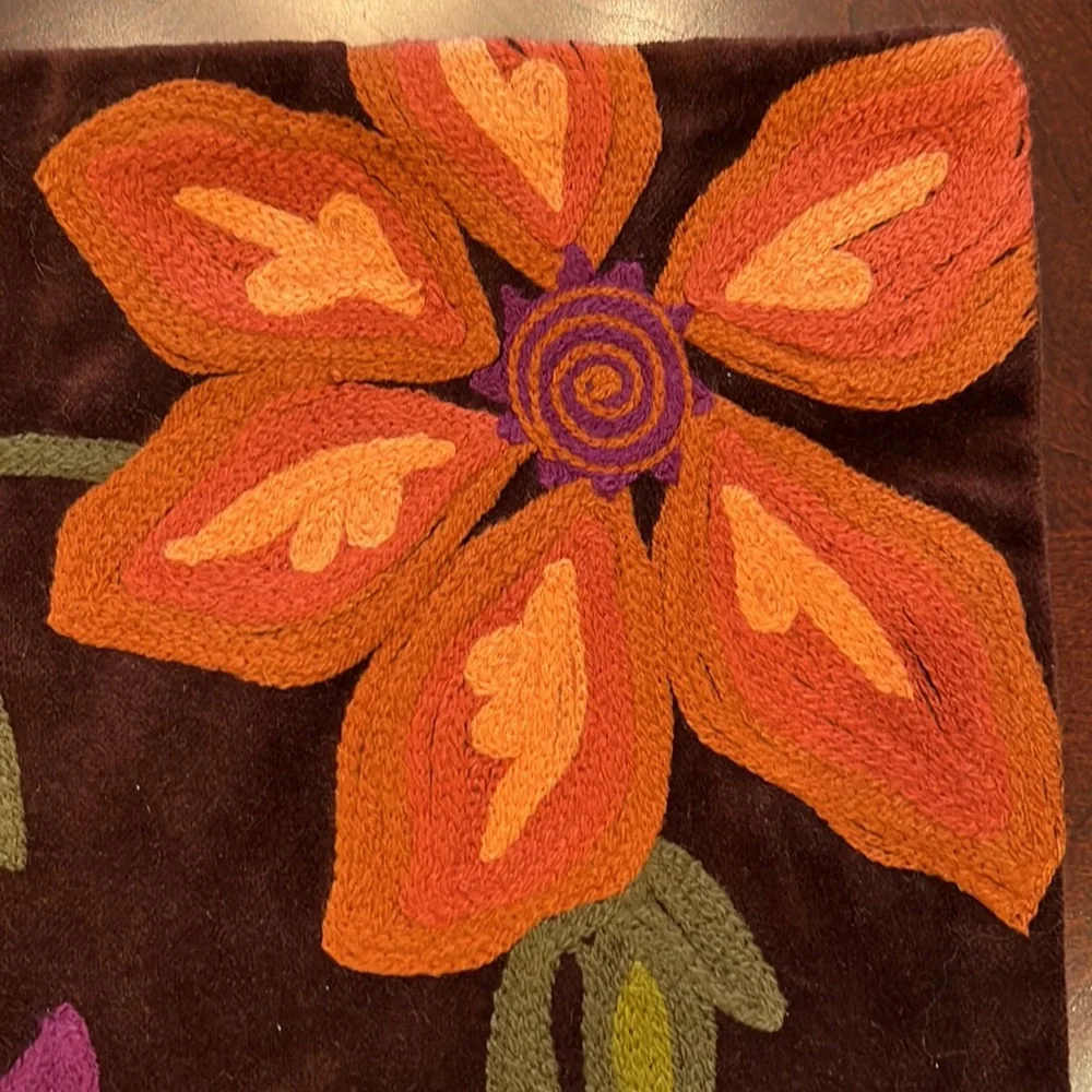 New Crate & Barrel browns velvet pillow cover floral embroidered 17.5”x17.5”